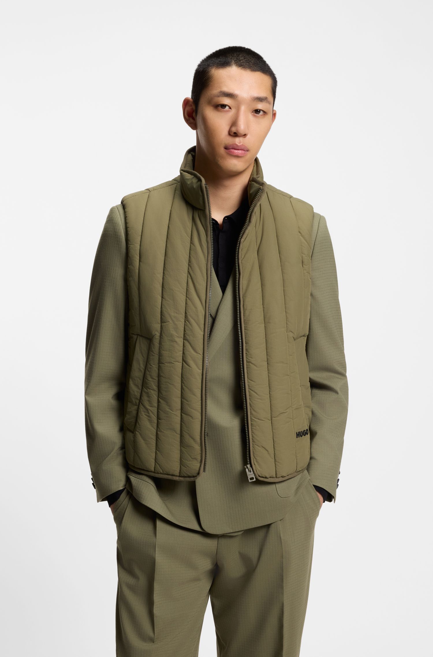 【HUGO雨果】羽绒马甲