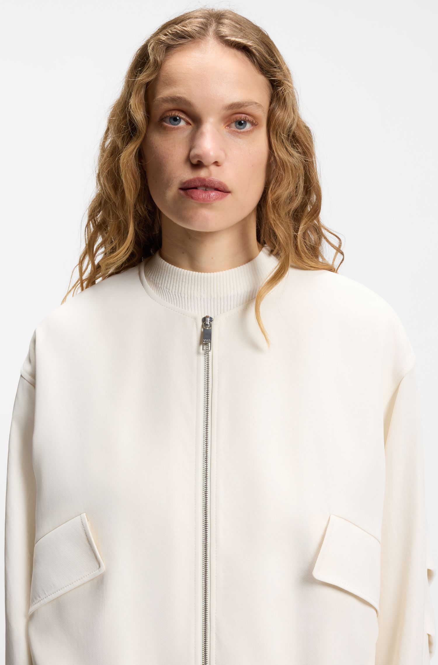 【BOSS博斯】轻盈斜纹布现代版型无领夹克