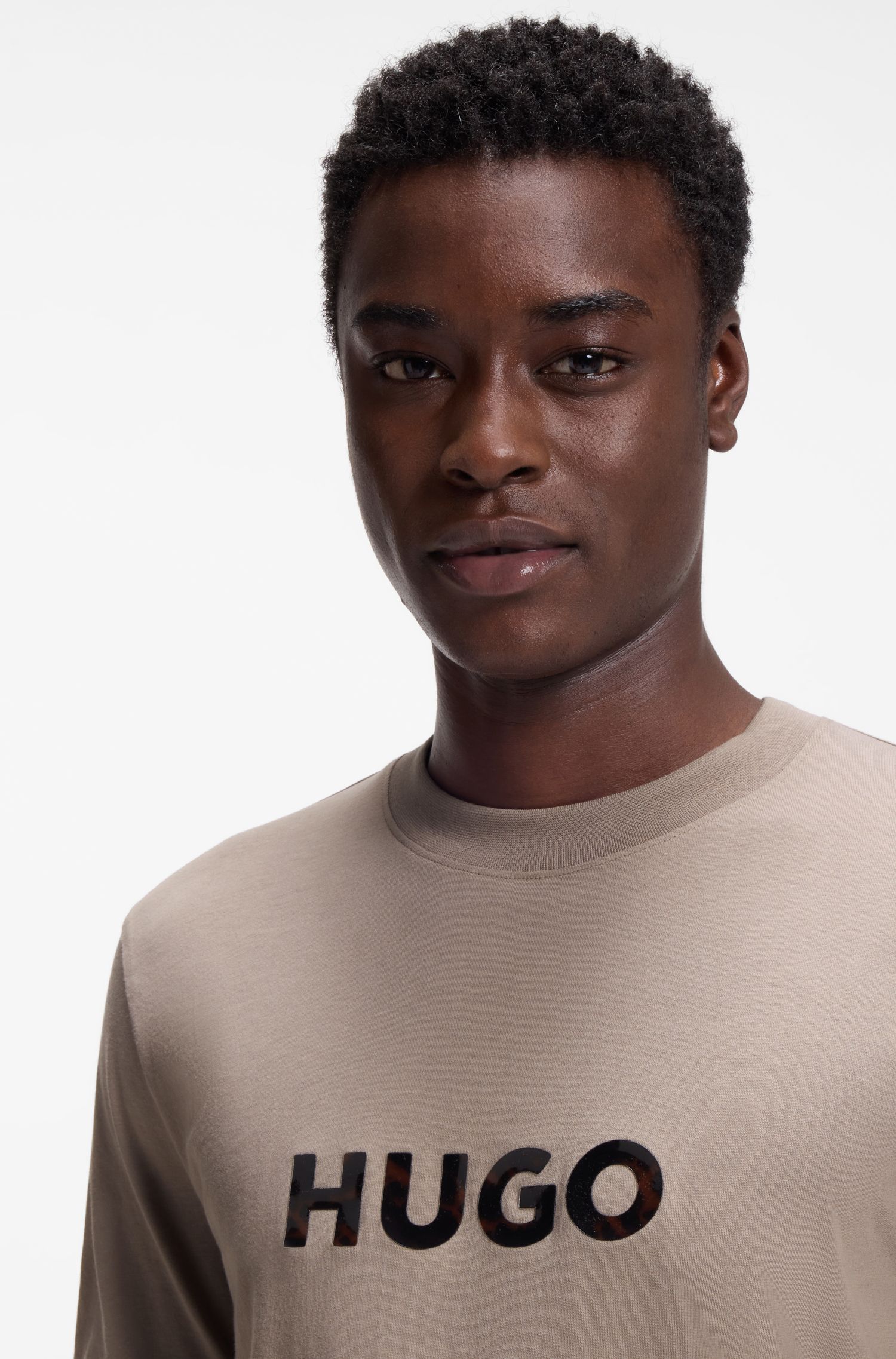 【HUGO雨果】玳瑁徽标棉质平纹布 T 恤