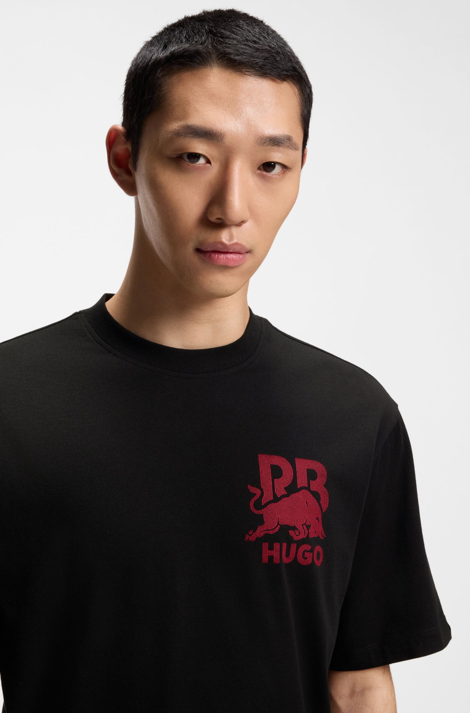 【HUGO雨果】HUGO x RB 公牛图案宽松版型 T 恤