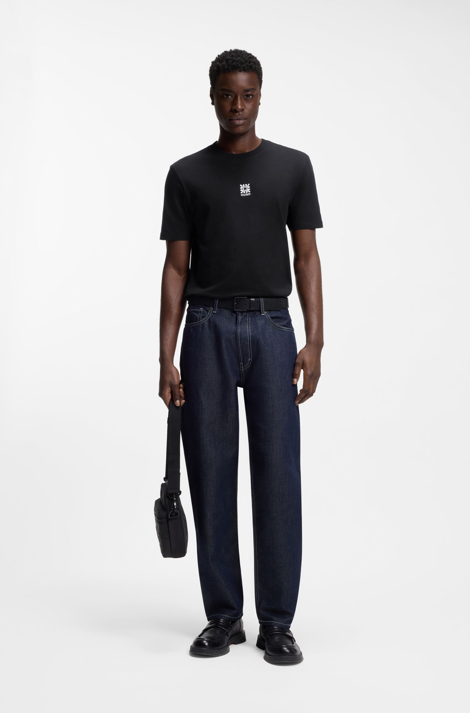 【HUGO雨果】徽标刺绣图案棉质平纹布 T 恤