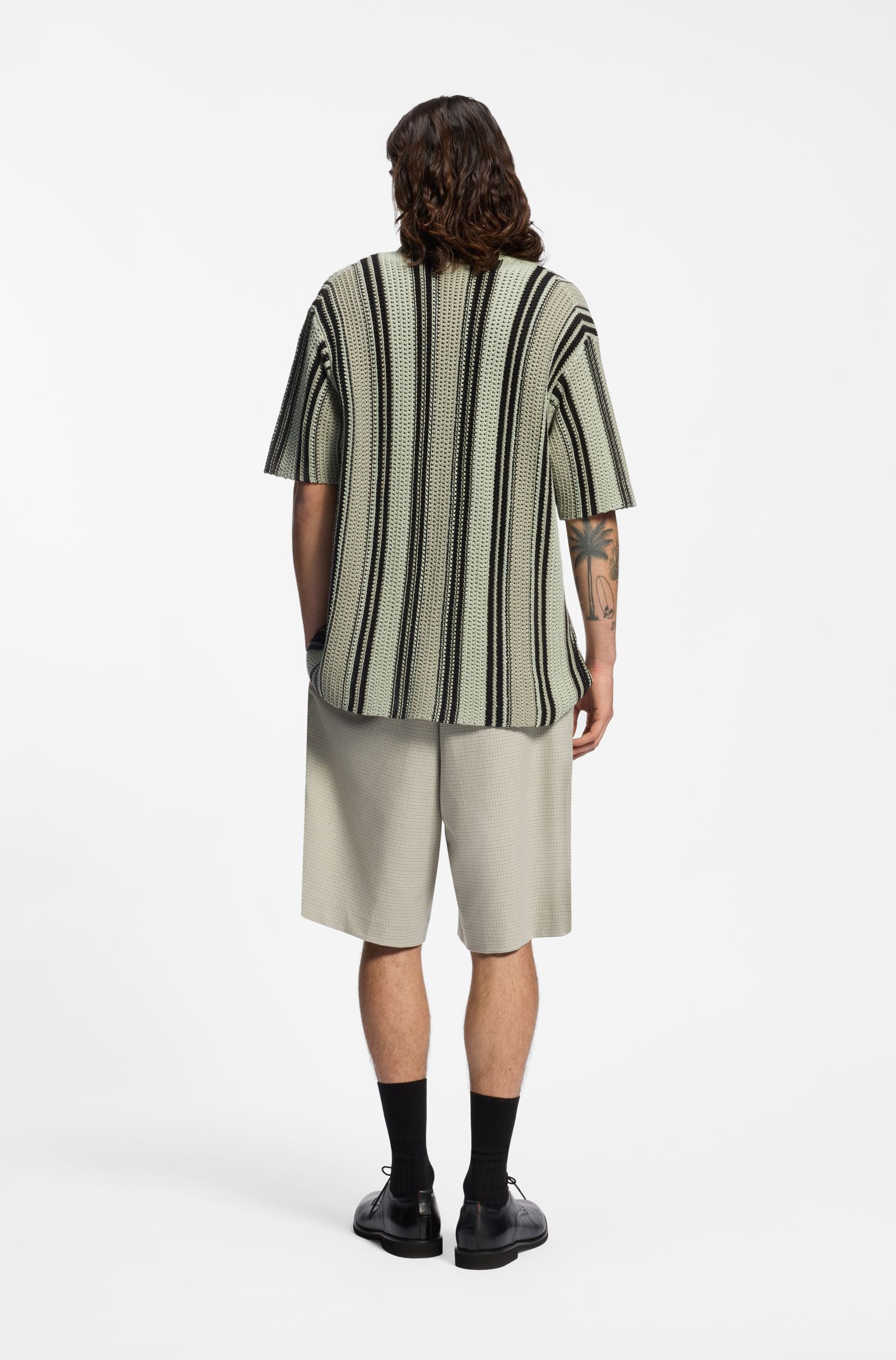 【HUGO雨果】千鸟格图案宽松版型短裤