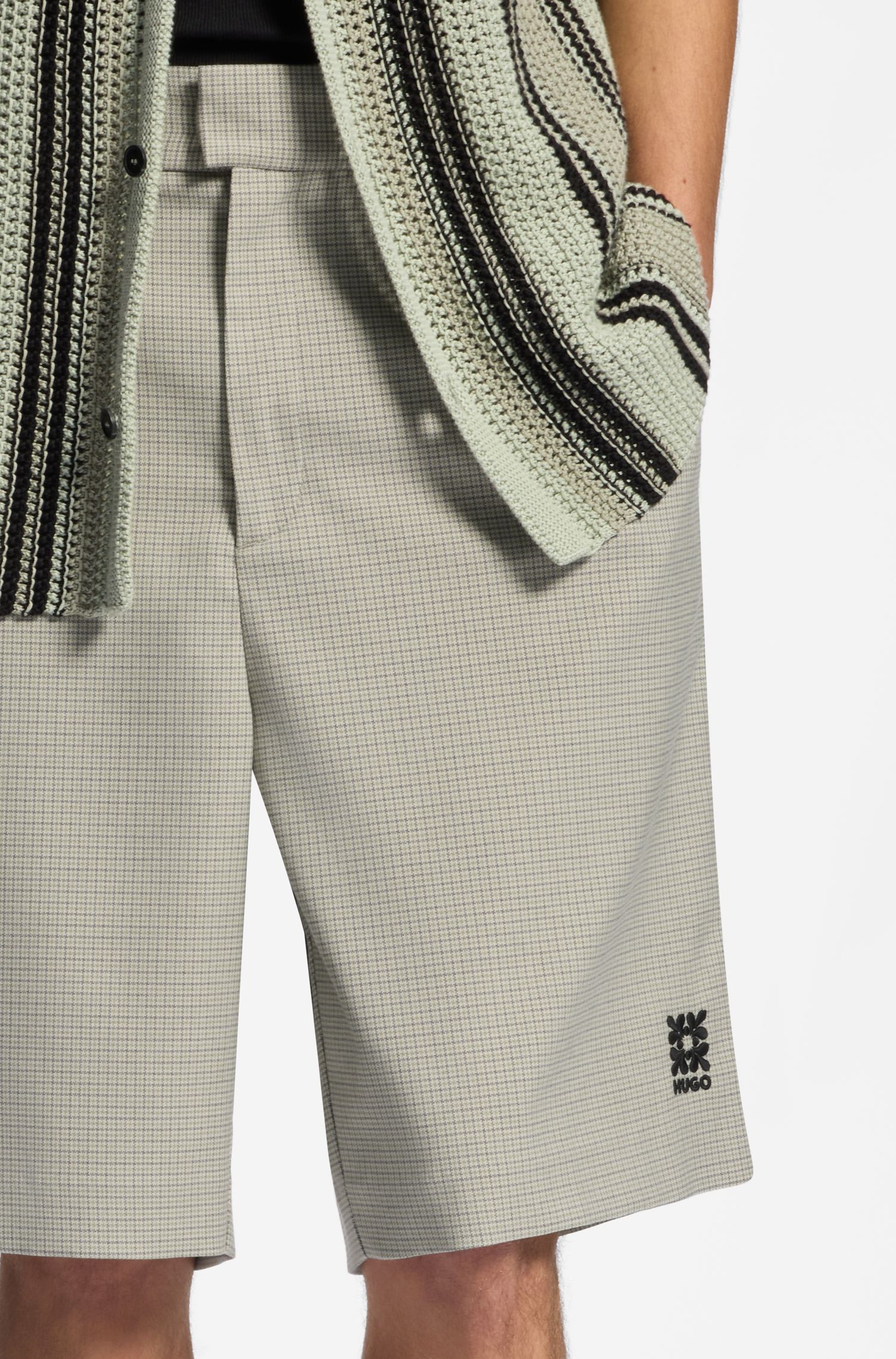 【HUGO雨果】千鸟格图案宽松版型短裤