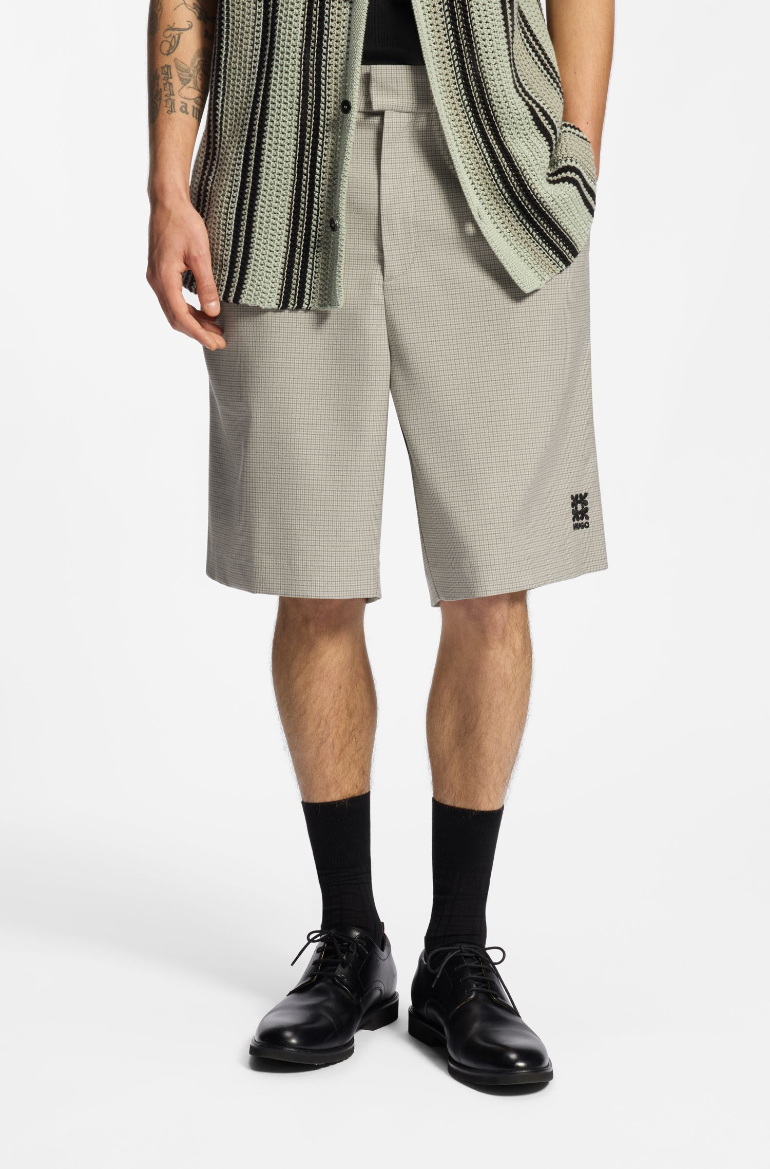 【HUGO雨果】千鸟格图案宽松版型短裤